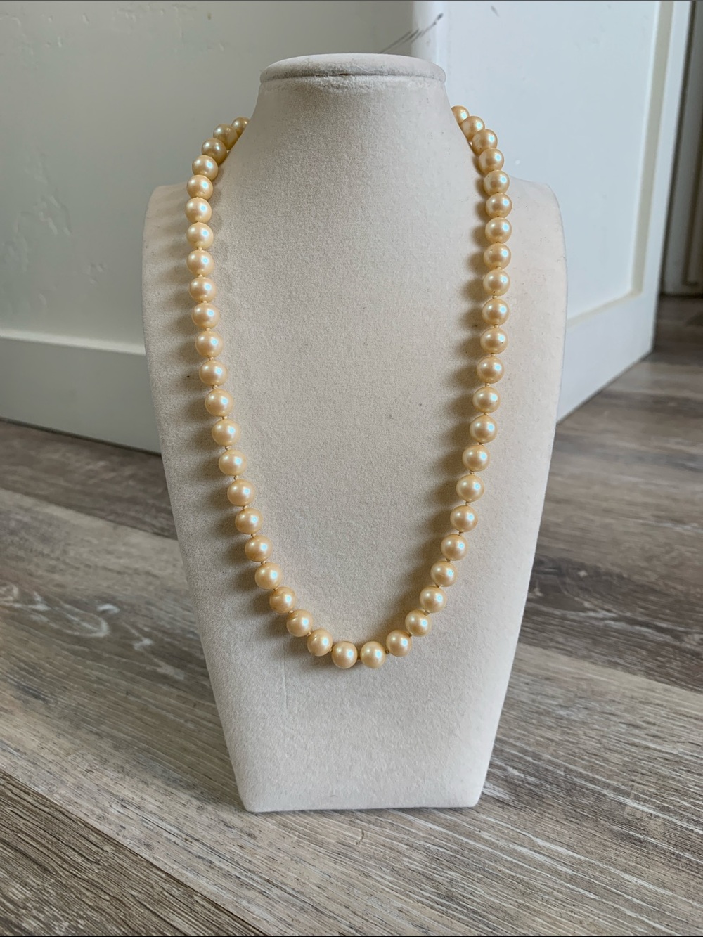 Classic Cream Faux Pearl Necklace - Unbranded Elegant Strand